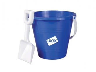 Promotional Outdoor Items | Custom Backyard Product Giveaways 